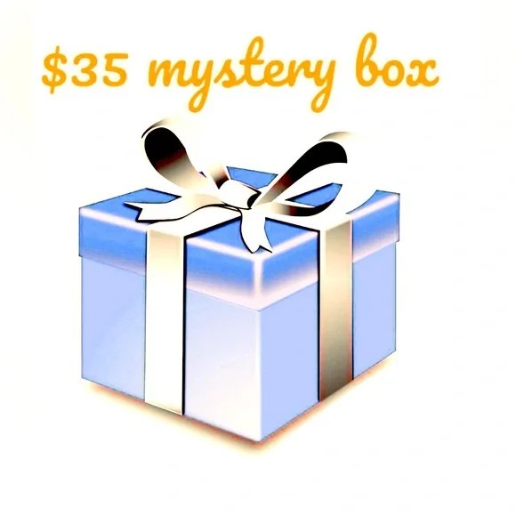 $35 mystery box 5-8 items jewelry clothing accessories - Picture 1 of 1